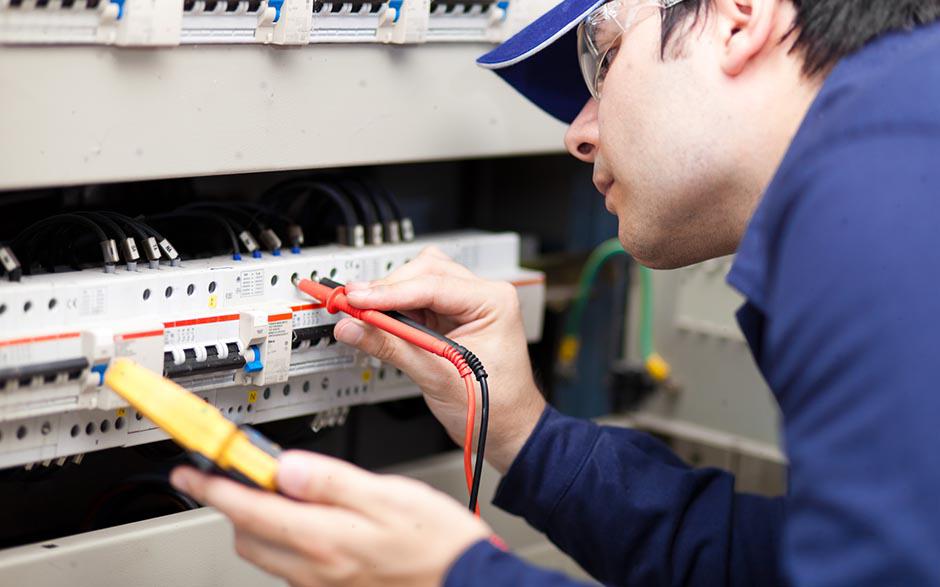 je recherche un électricien Saint-Gratien